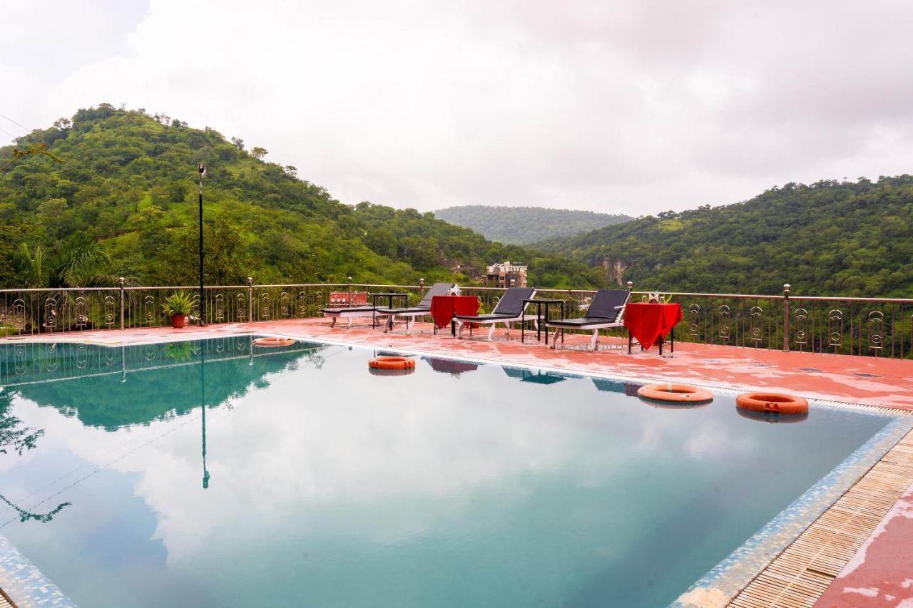 Tiger Valley Luxury Resort Kumbhalgarh Exterior foto