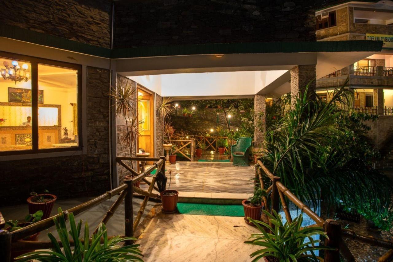 Tiger Valley Luxury Resort Kumbhalgarh Exterior foto