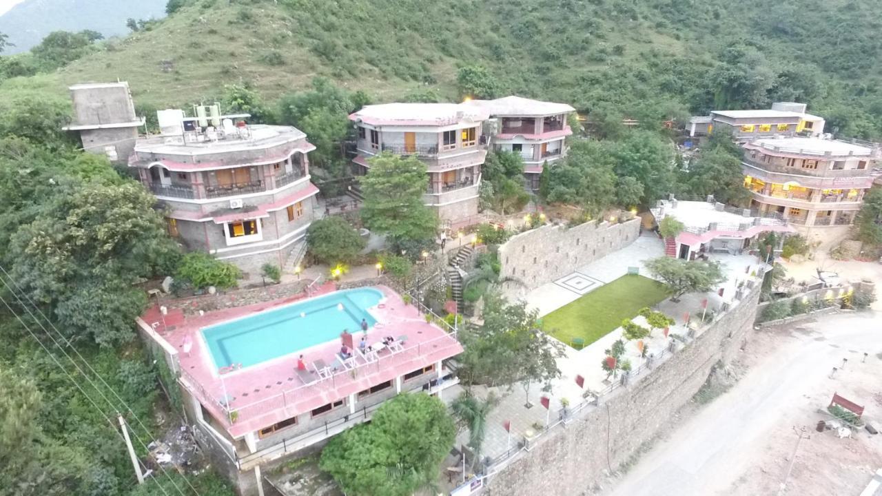 Tiger Valley Luxury Resort Kumbhalgarh Exterior foto